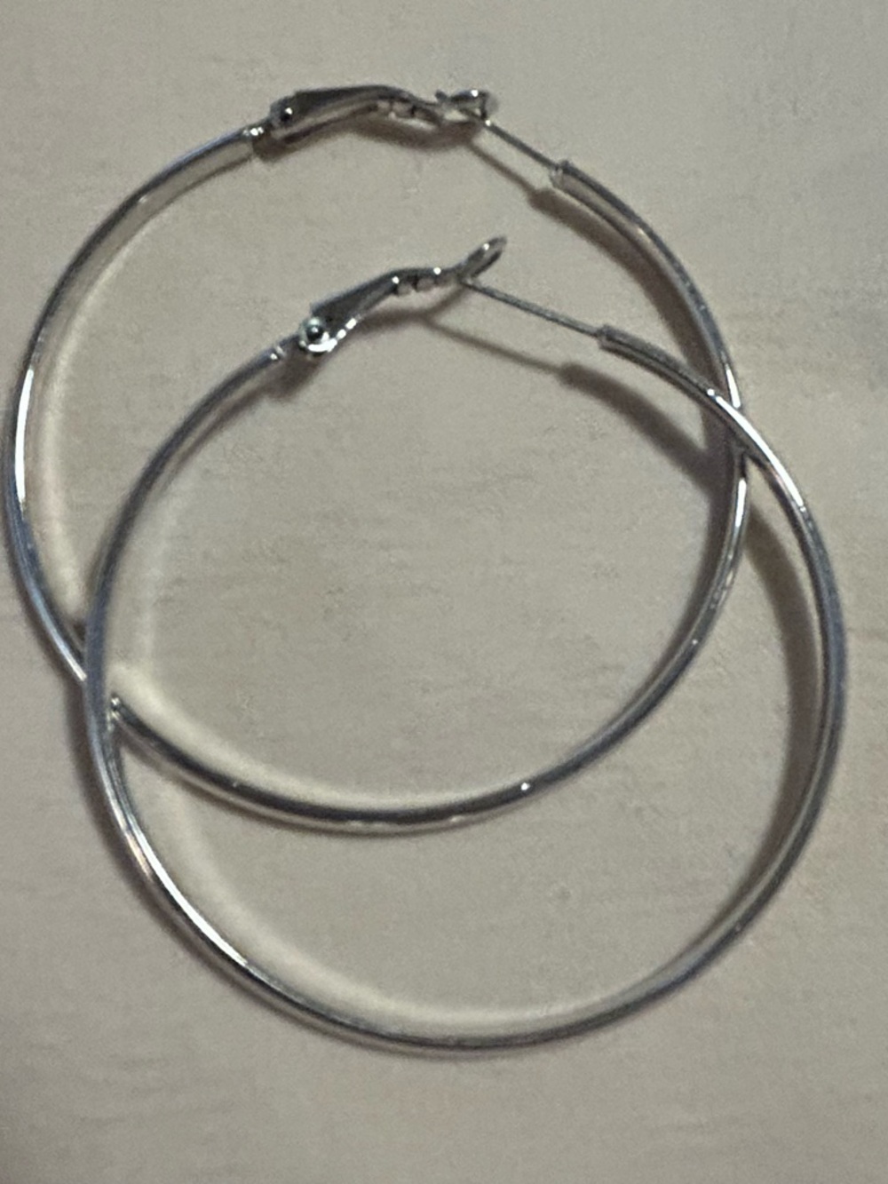 Classic Silver Hoop Earrings - Sleek Everyday Hoops